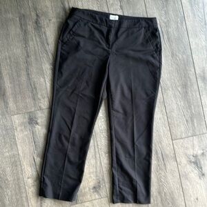 Chico's pants black slacks size 12 "so slimming" style short career dress pants